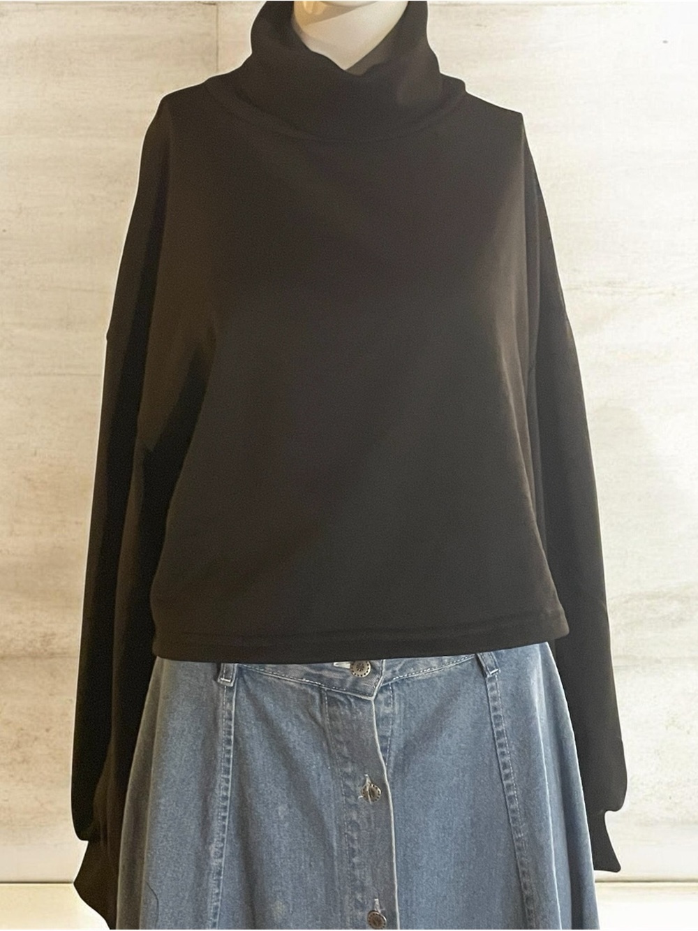 YOZY Black Ribbed Turtleneck Crop Sweater